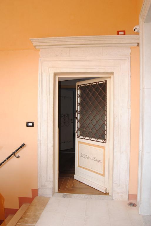 B&B Palazzo Cappa LʼAquila Exterior foto